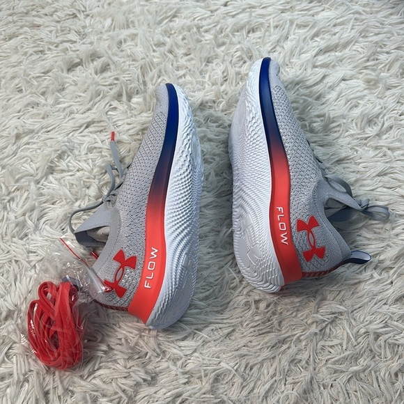 Under Armour Women's Flow Velociti Running Shoes - Picture 3 of 7